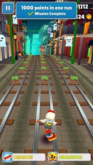 地铁跑酷草方块截图1 地铁跑酷草方块截图1